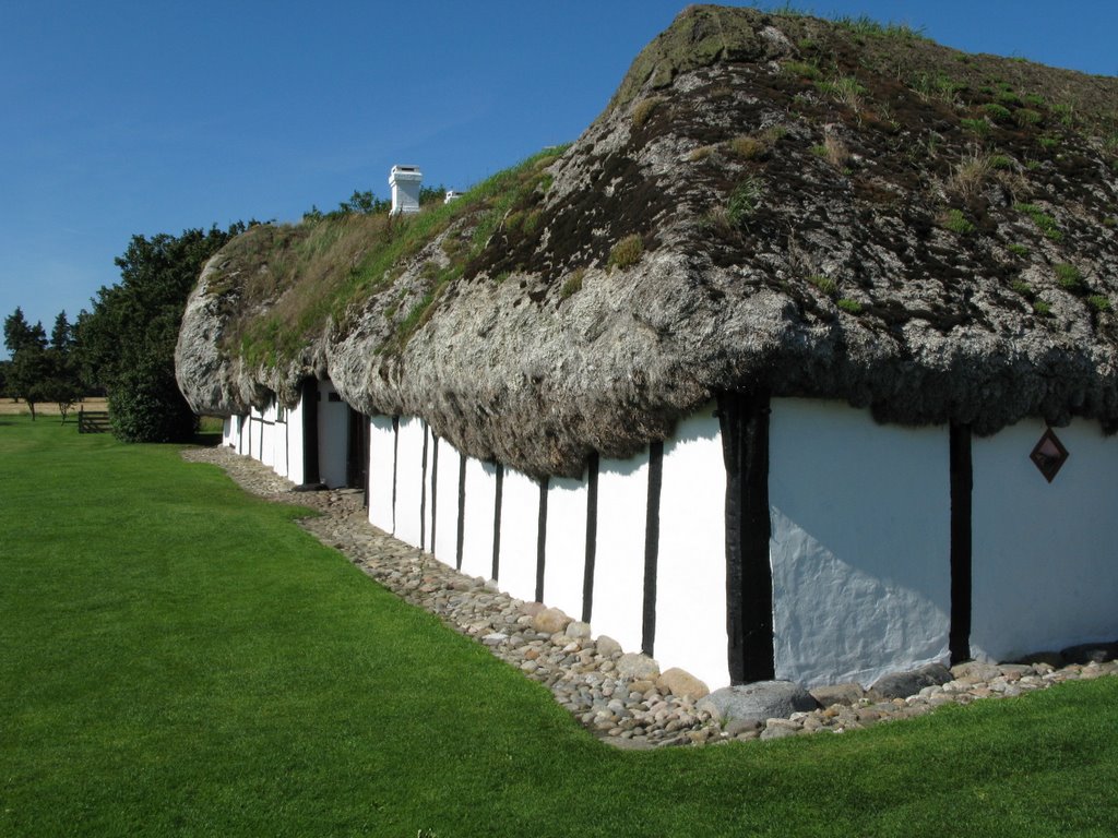 Læsø-gård med tangtag by fotofido