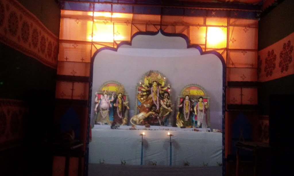 Durga Puja by Raju Dey