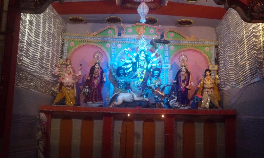 Durga Puja by Raju Dey