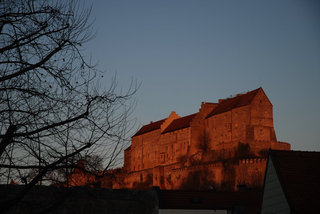 'befeuert' - Burg von Burghausen by Rai©Lui