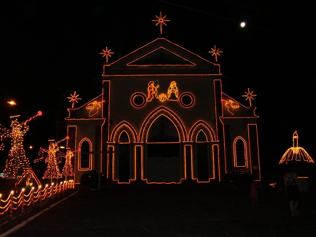 Igreja Iluminada Natal by idemar