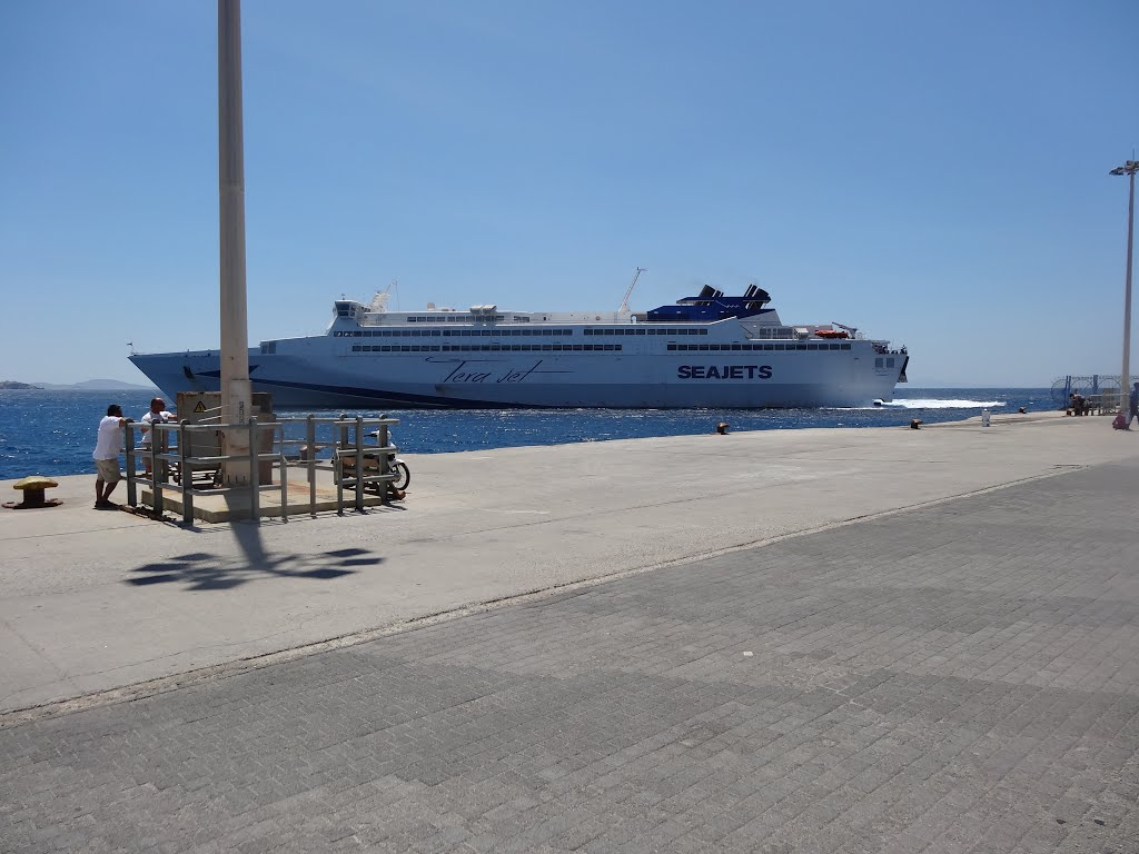 Beydoun family in mykonos port by salim beydoun