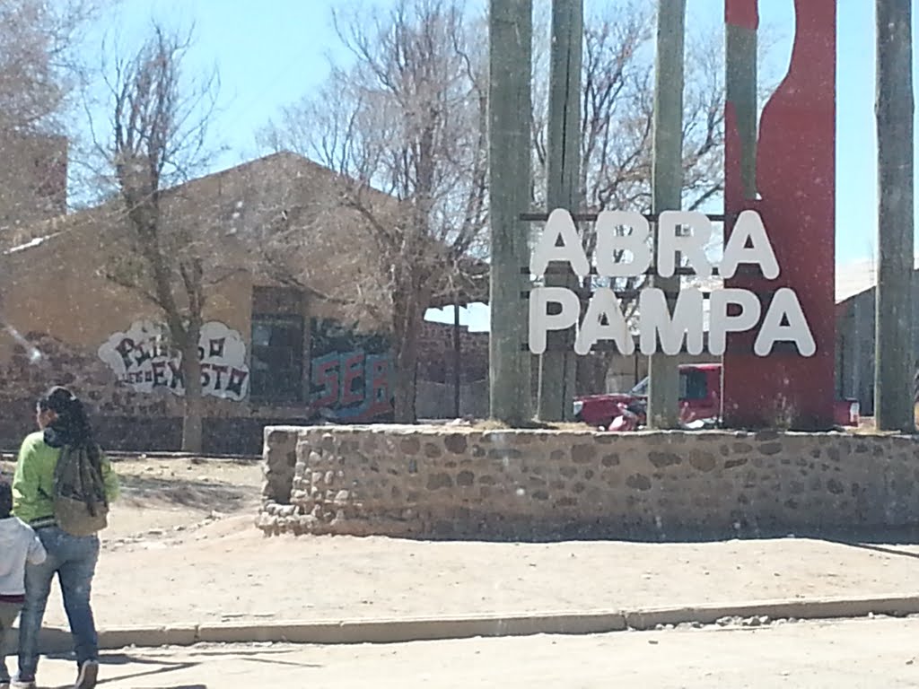 Abra Pampa, Jujuy, Argentina by Ricardo Ortiz