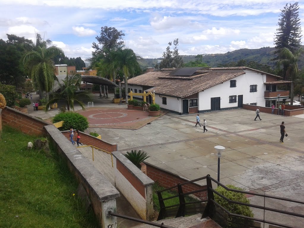 El Peñol, Peñol, Antioquia, Colombia by Fernando Aranda Frag…