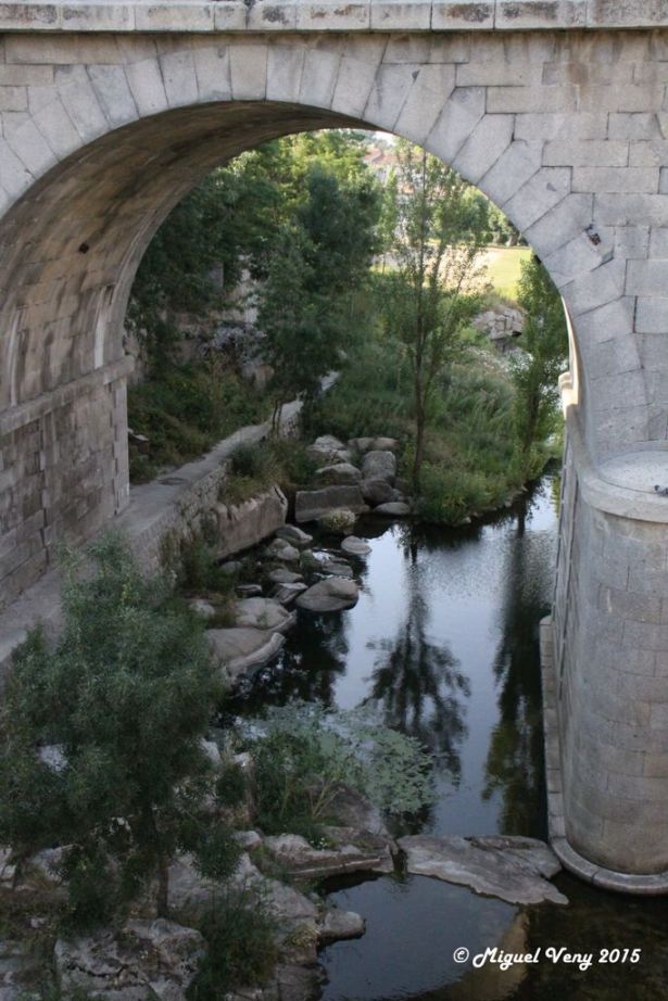 «Puente Nuevo» c/ Avenida de Madrid - Ávila - España by Miguel Veny