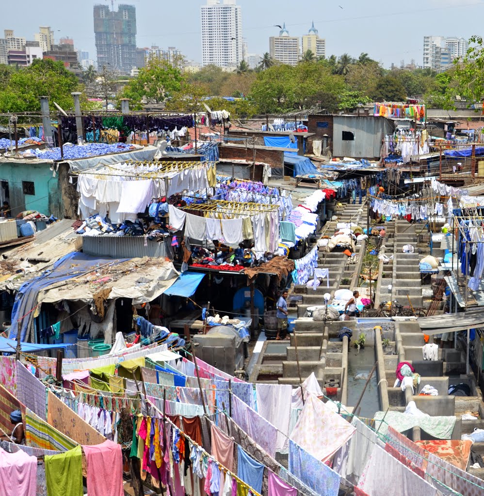 Shanti Nagar, Lower Parel, Mumbai, Maharashtra 400011, India by Jakob Kuhn