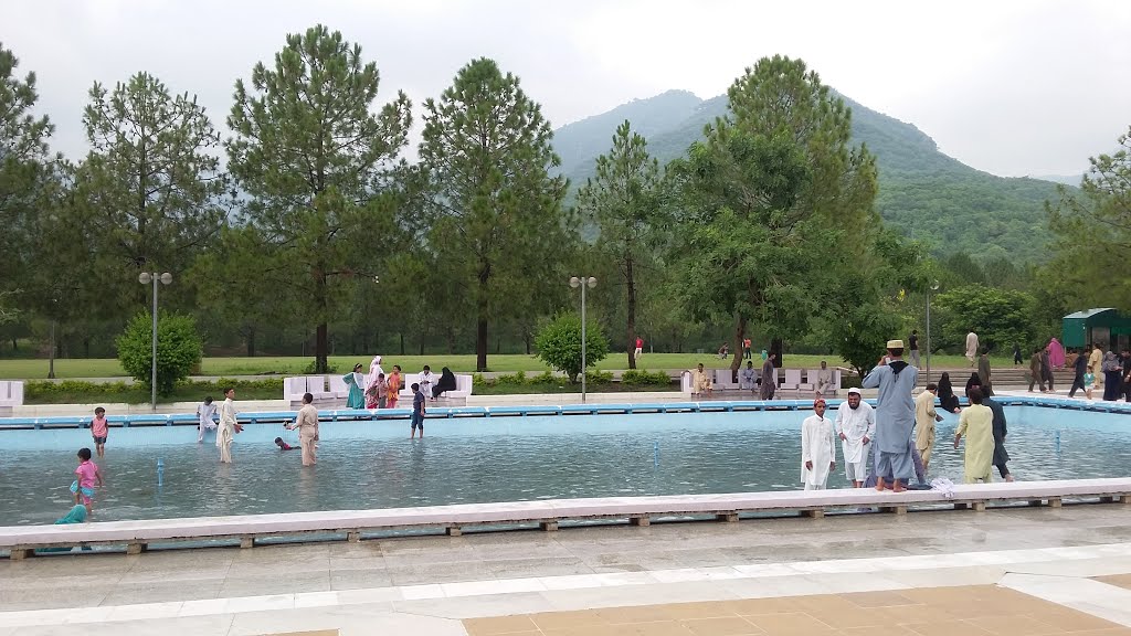 Faisal Masjid Pool by Abdullah Nouman