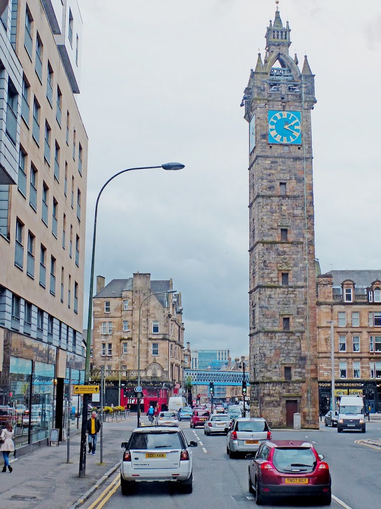 Royaume-Uni, l'Ecosse à Glasgow, la tour Tolbooth clock, le clocher de l'horloge Tron by Roger Narbonne