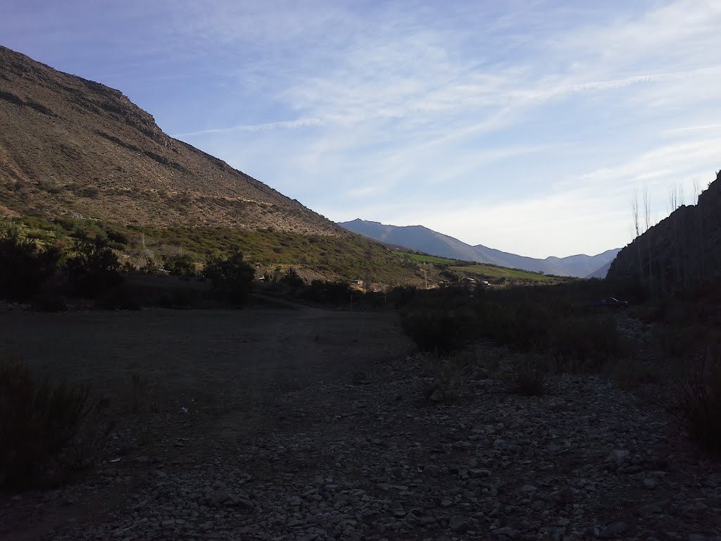 Vista al Valle! by Elias Arancibia