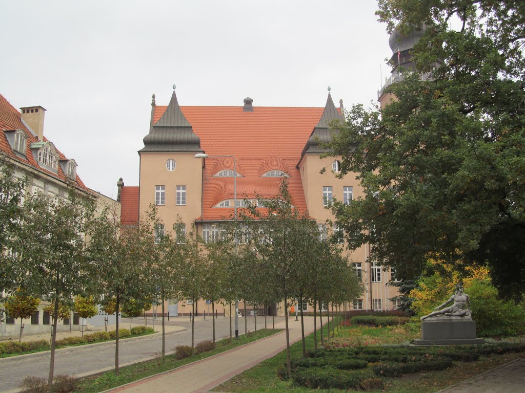 Elblag, Poland by clanpapa