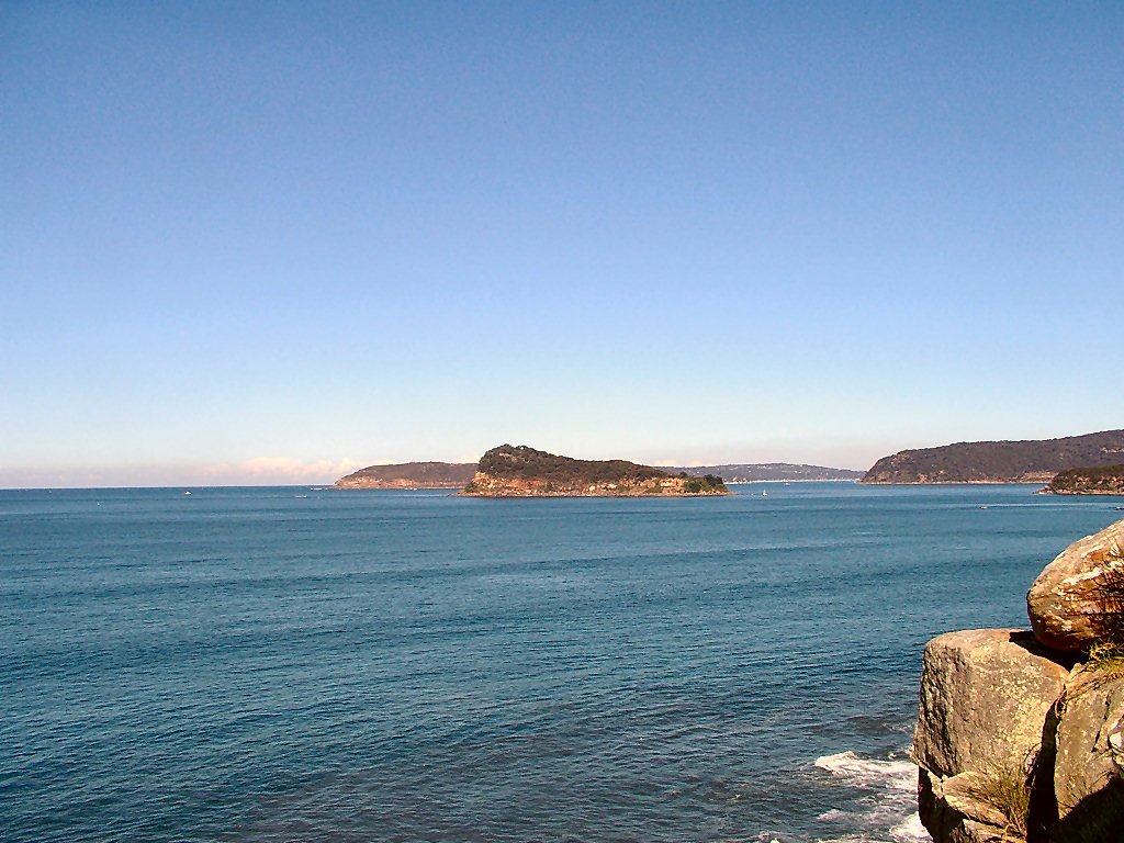 Lion Island & Pitwater by Ian R Garling