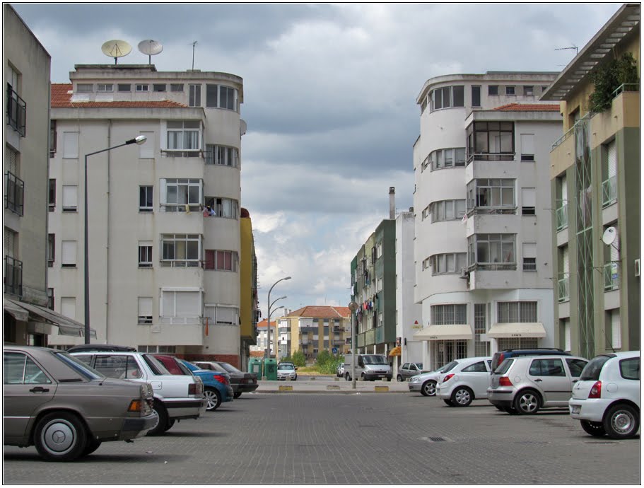 Rua Fernando Namora by André Barragon