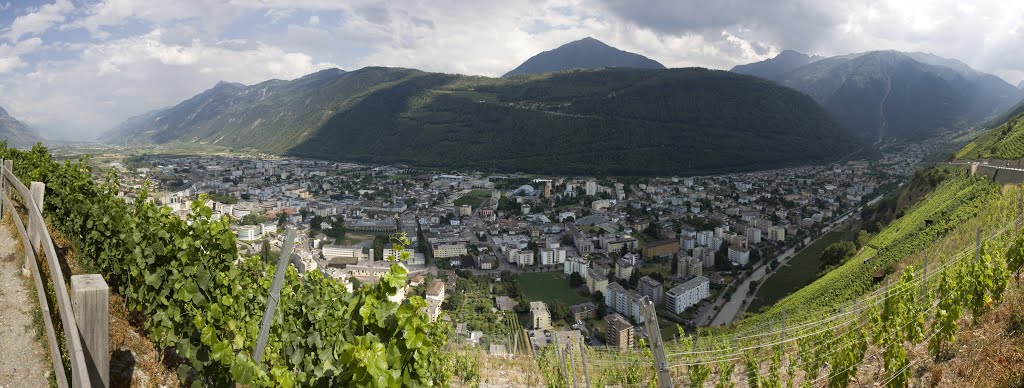 Martigny-Combe, Switzerland by Galewi Boegg