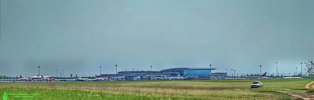 Airport Ferihegy - Budapest XVII. DSC_4905-4913 Panorama-2 by A. Zoltán Sárdi (pho…