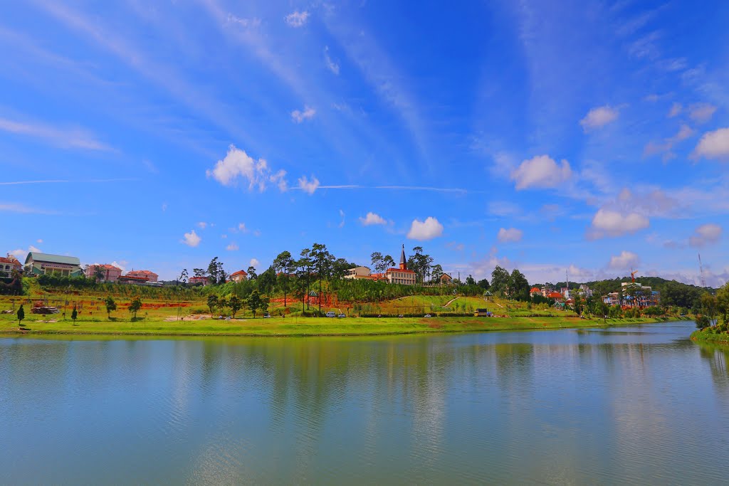 Dalat, Lâm Đồng, Vietnam by Dần Lê