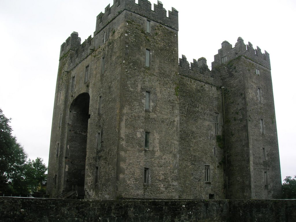 Bunratty, Ireland by red.mistral