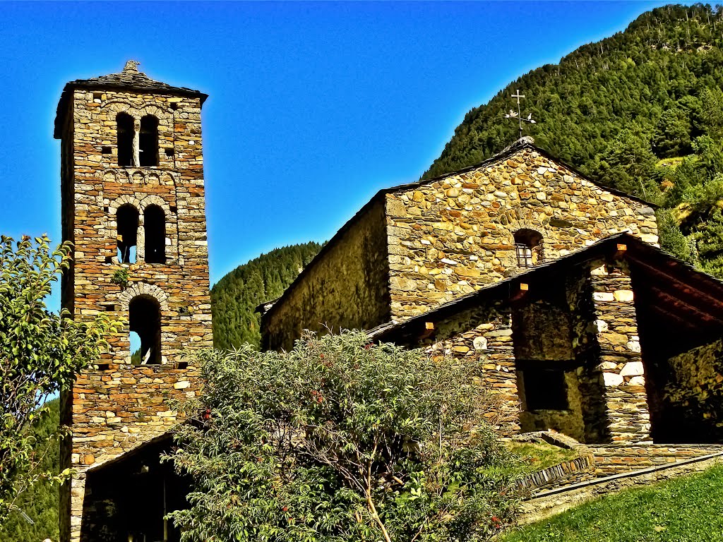 Església romànica Sant Joan de Caselles - Canillo - Principat d'Andorra - Catalunya by Franc Bardou