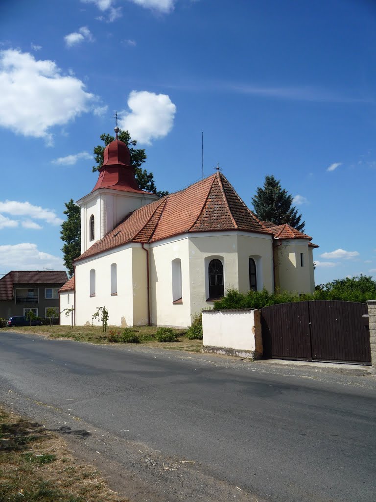 Lštění, kostel sv.Jana Křtitele by Petr Koldovský