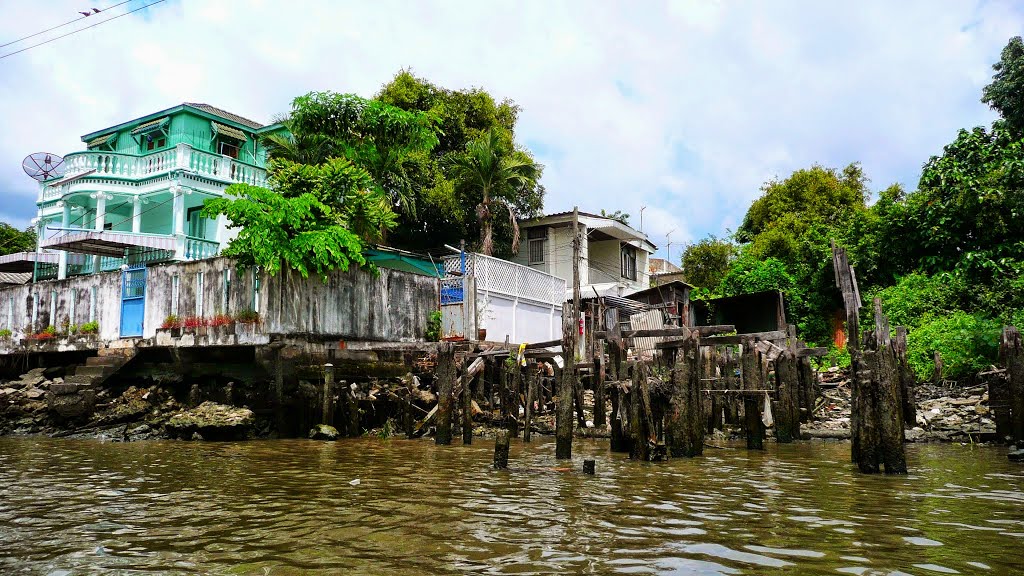 Bangkok Canal Cruise by Jillipp