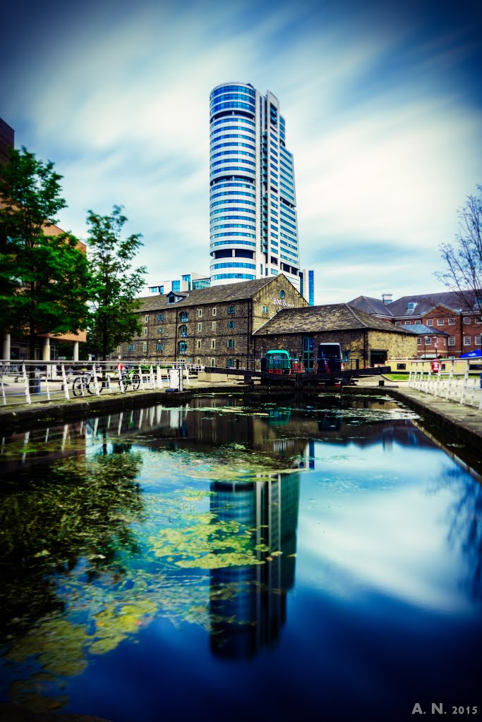 Bridgewater Place, Leeds by Alan Newman