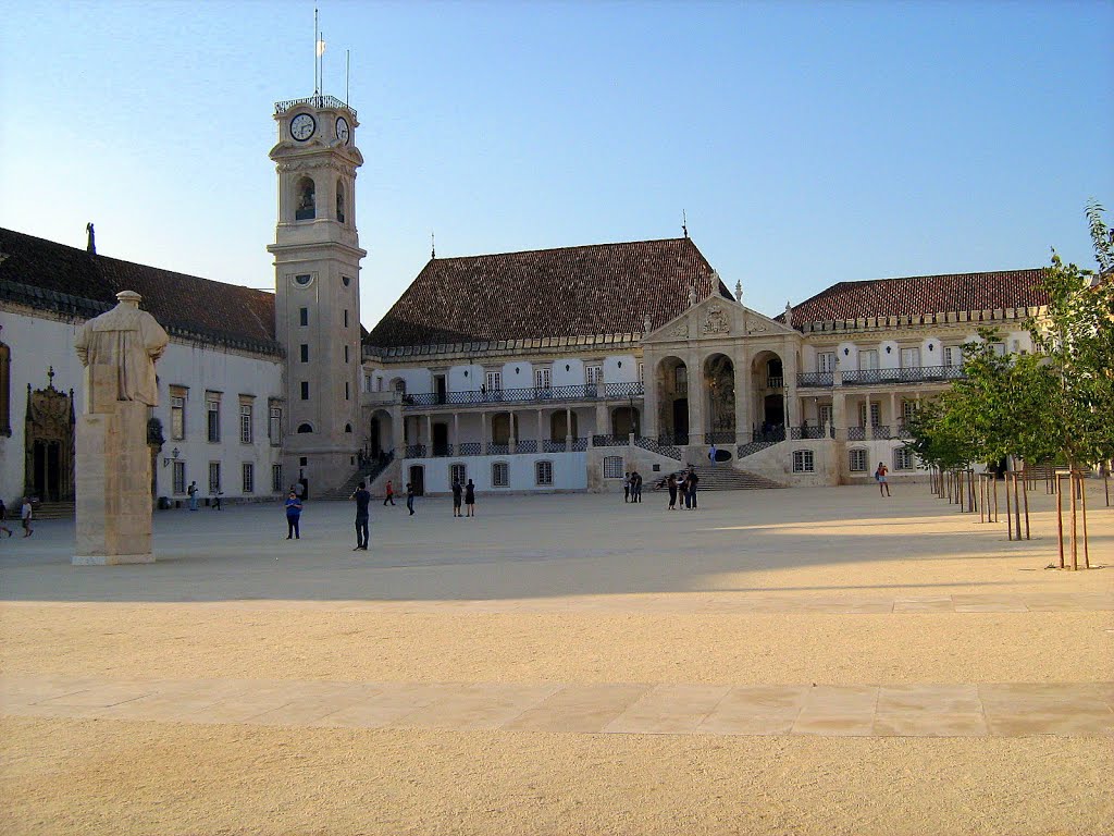 Universidade de Coimbra - Portugal by dietmarproske