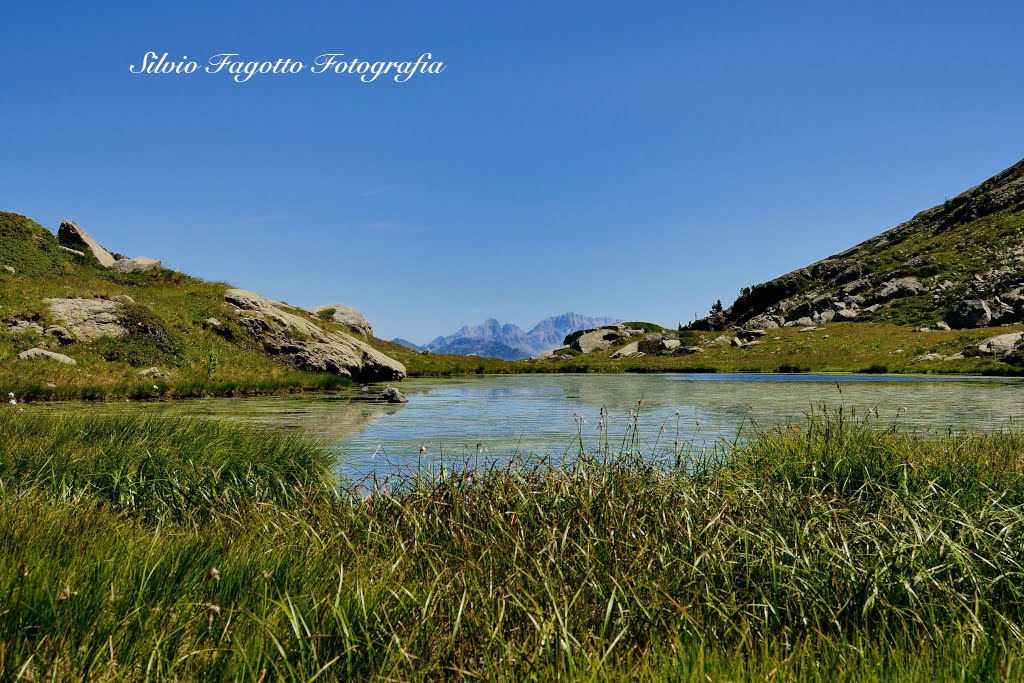 L'altro lago di Bombasel by Silvio Fagotto