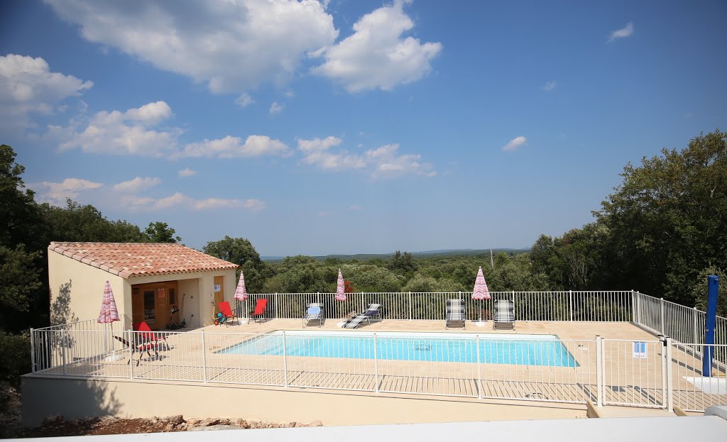 30430 Méjannes-le-Clap, France by Carel Kuijten