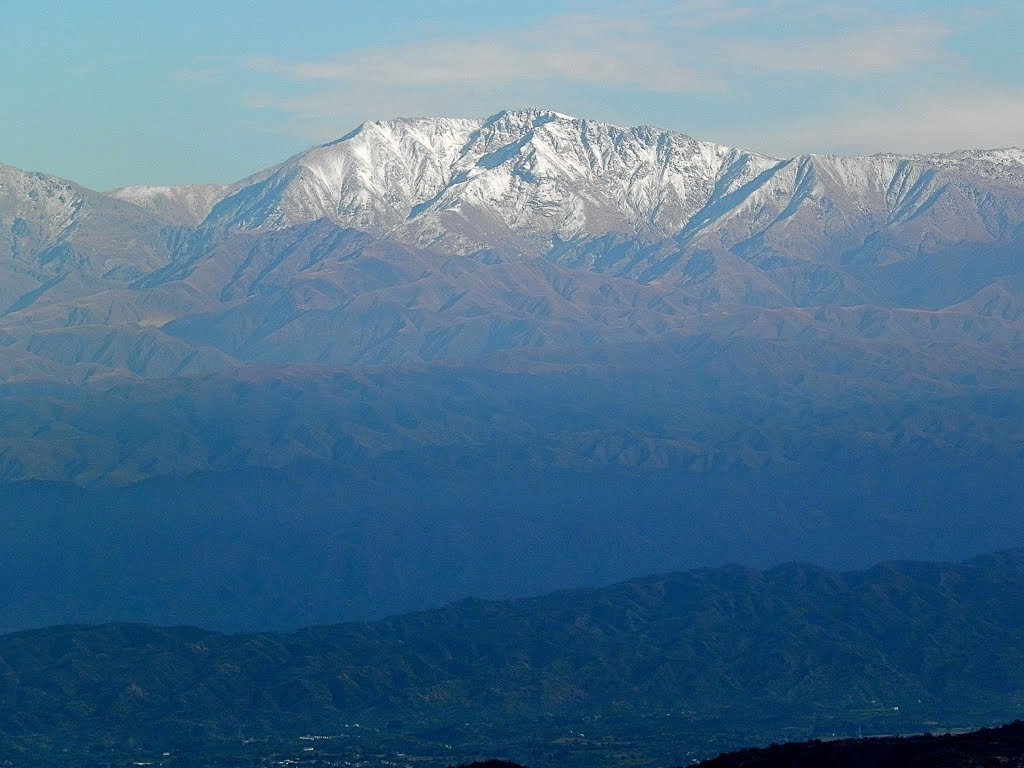 El Manchao. Sierra de Ambato. Catamarca by Oscar Sacchi