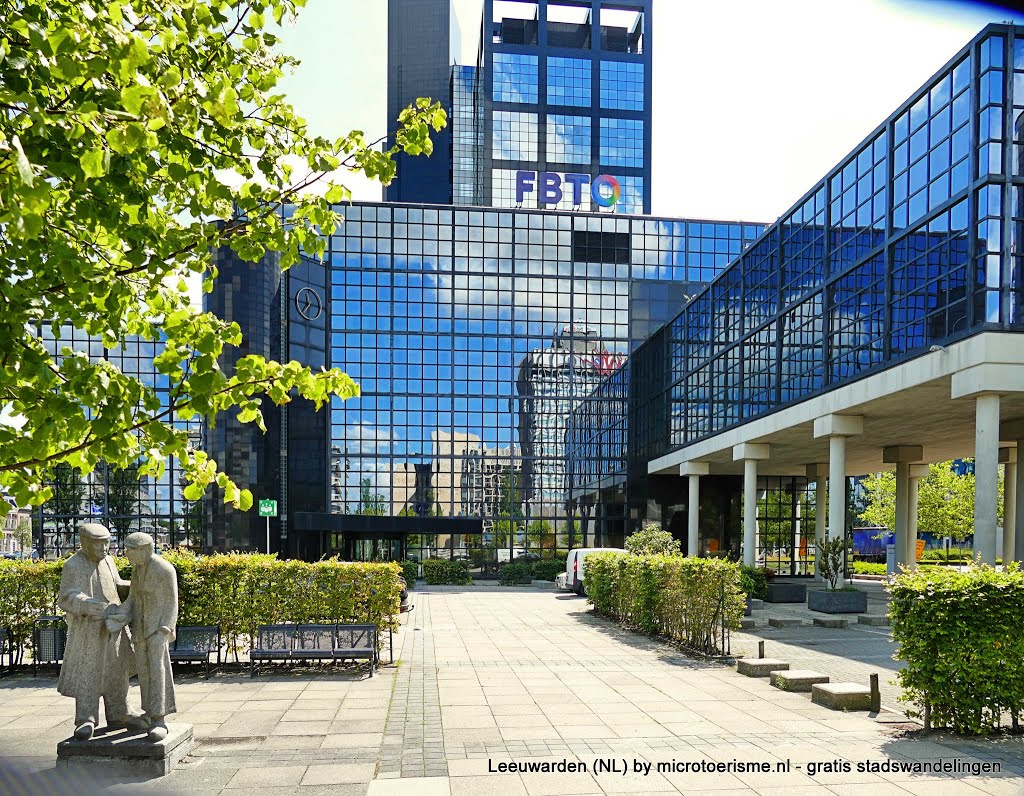 Leeuwarden | www. microtoerisme.nl voor gratis stadswandelingen by InZicht