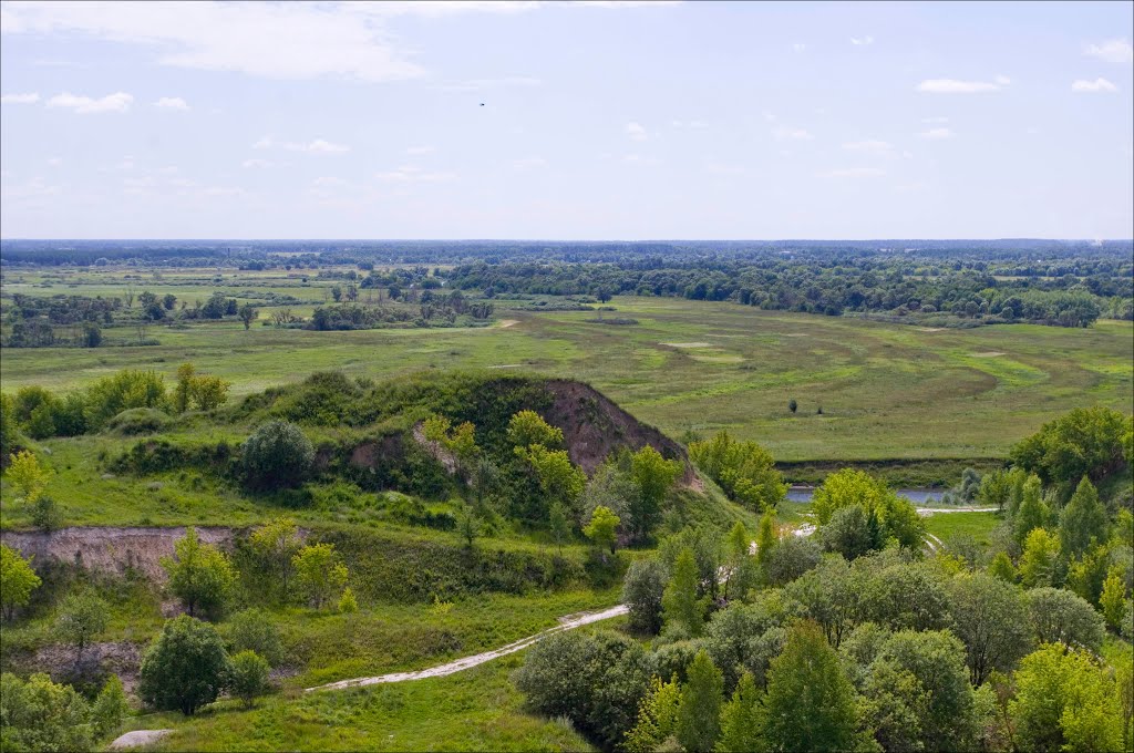 Novhorod-Sivers'kyi district, Chernihivs'ka oblast, Ukraine by Ziebert