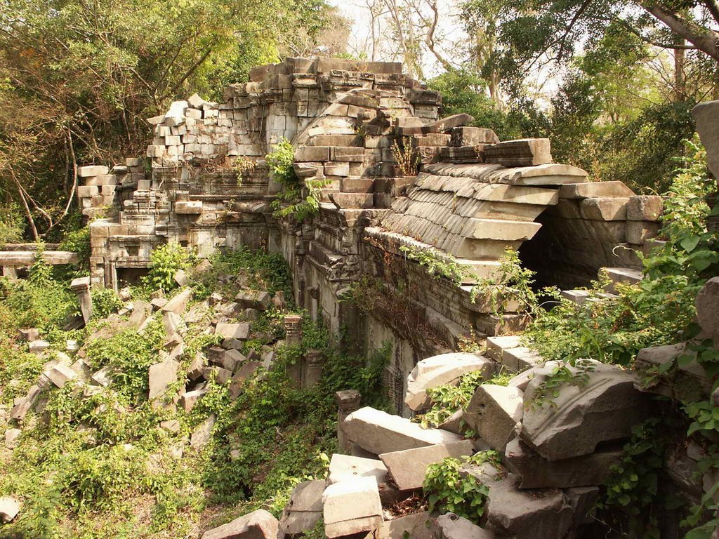 042-Prasat Beng Mealea (01.09.2006 + 04.03.2007) by Khmer Search