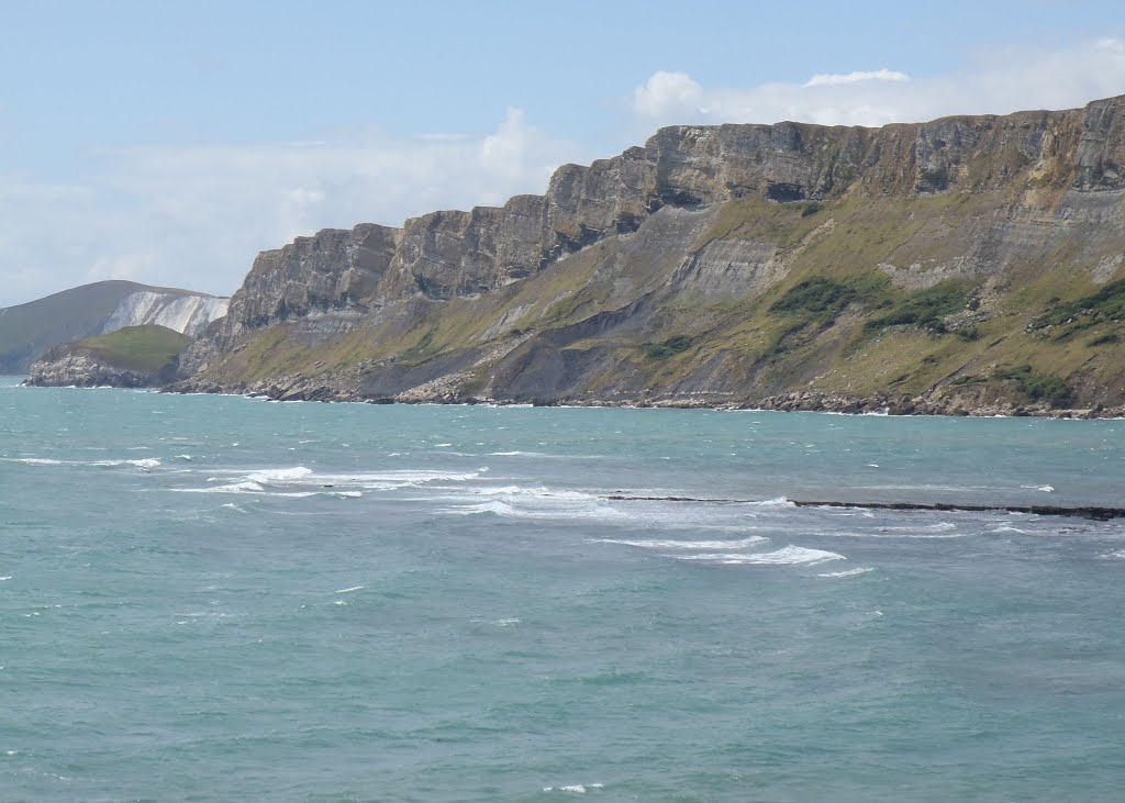 Gad Cliff & Brandy Bay from Kimmeridge by Meic W Caerdydd