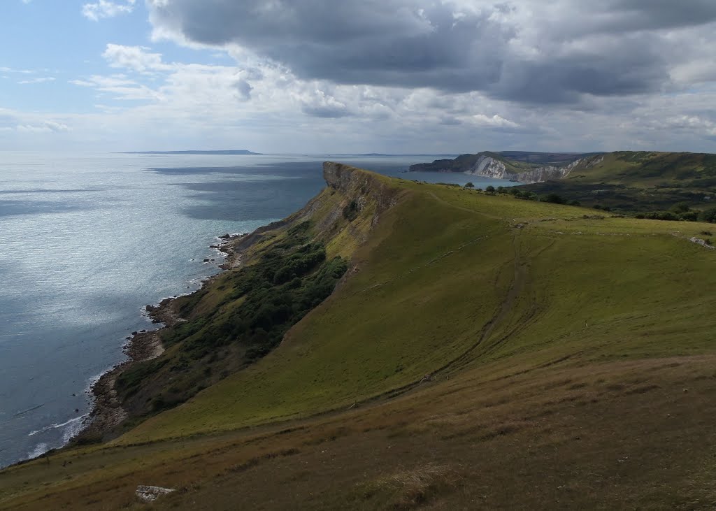 Gad Cliff & Brandy Bay from Tyneham Cap by Meic W Caerdydd