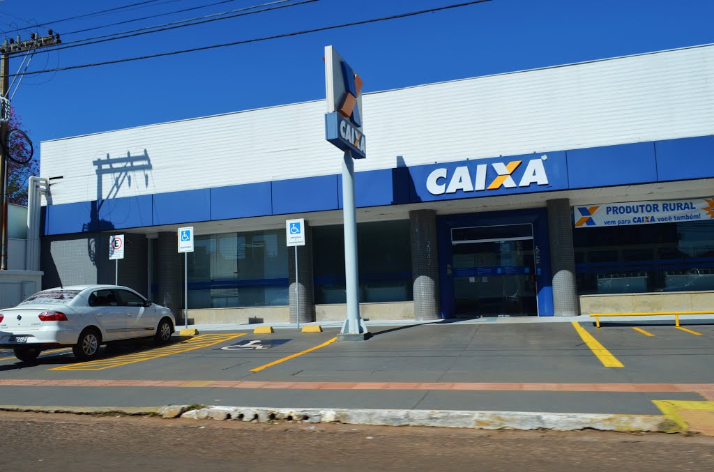 Ag. da Caixa Econômica na Av. Mato Grosso - Campo Grande/MS by carlos henrique da s…