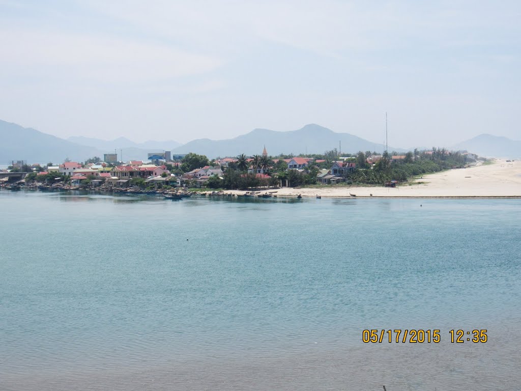 Tt. Lăng Cô, Phú Lộc, Thừa Thiên Huế, Vietnam by Đăng Định