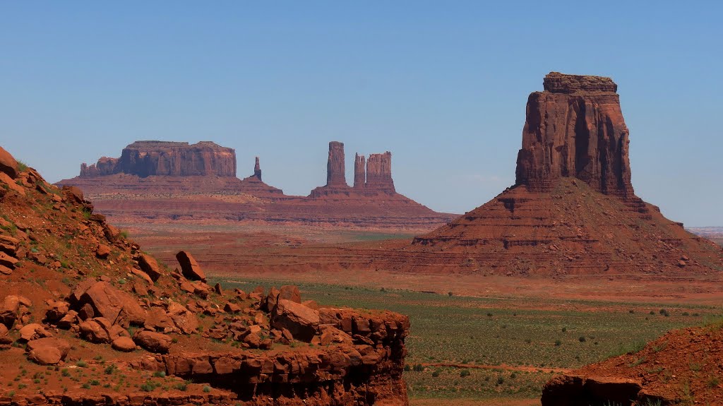 Monument Valley by Walter Brunner