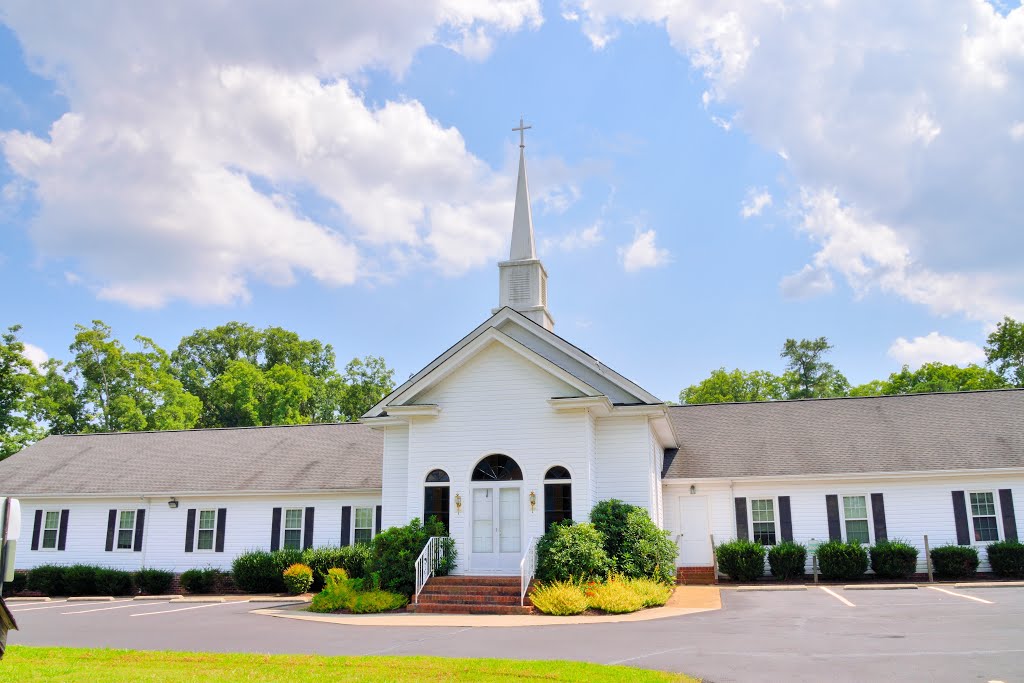 VIRGINIA: HENRICO COUNTY: SANDSTON: Oak Hall Baptist Church, 1877 Old Hanover Road 2 by Douglas W. Reynolds,…