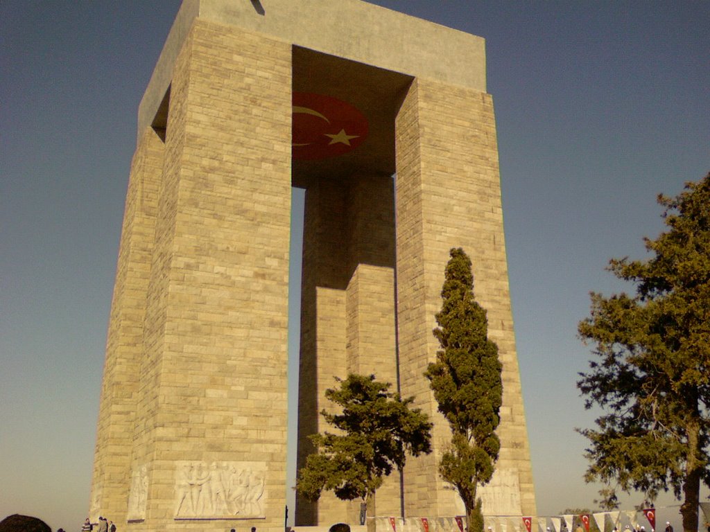 Çanakkale şehitler abidesi by K.GÜNEY