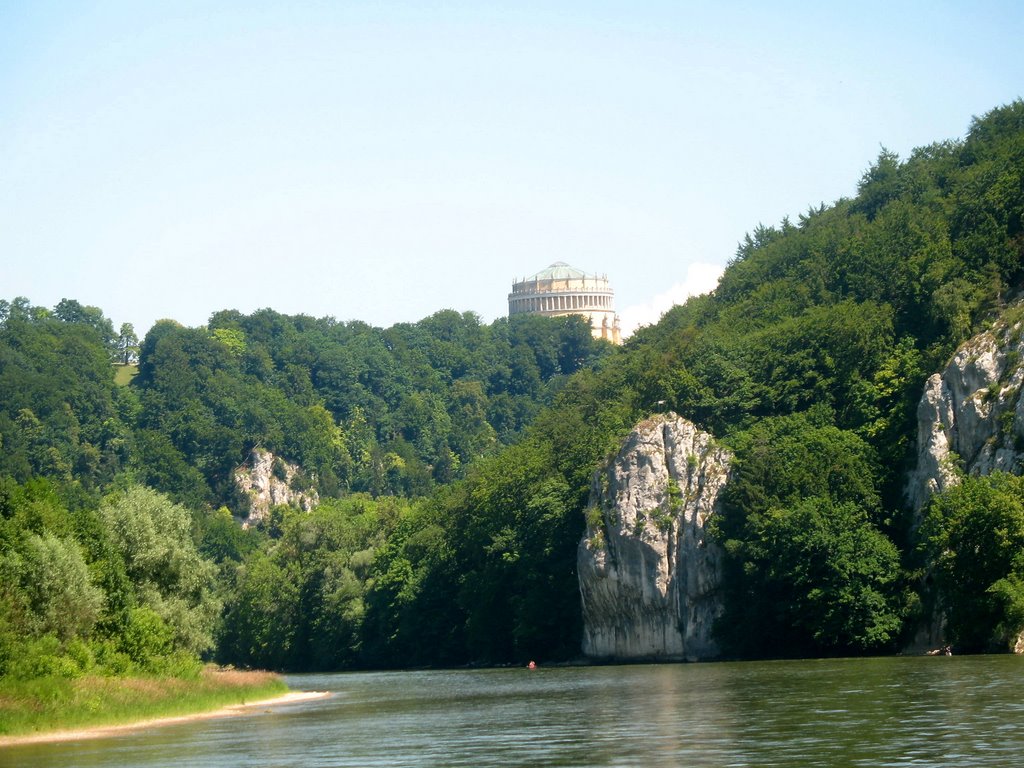 Donaudurchbruch bei Kelheim 2 by Peter Babiel