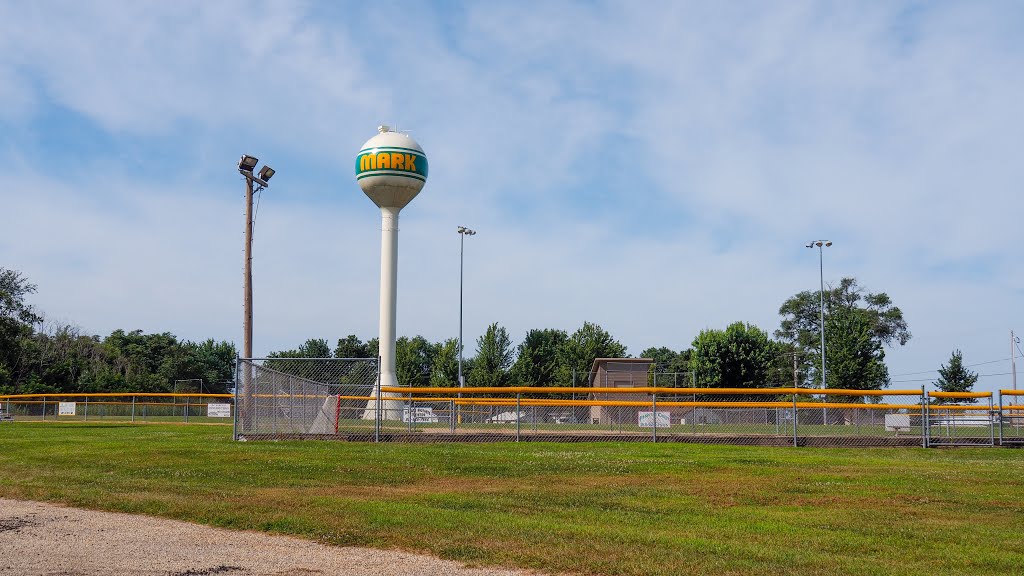 Mark, Illinois water tower by Rich R