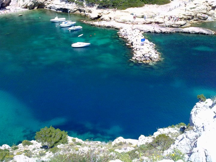 Baumettes, Marseille, France by Shinox Treize