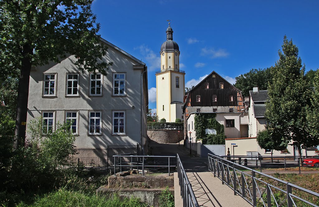 Ohrdruf Michaelisschule und Michaeliskirche by Contessa