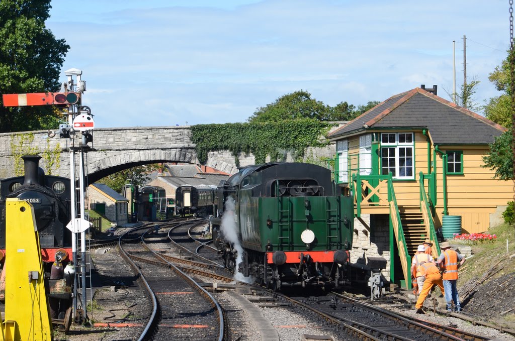 34028 Eddystone Changing Tracks by Keith Watson