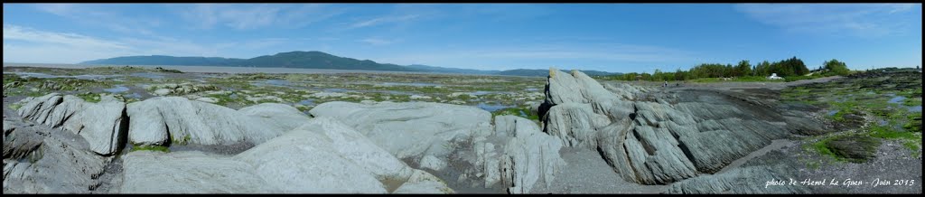 L'ILE AUX COUDRES, PETIT ANSE DE L'ILET by Hervé LE GUEN