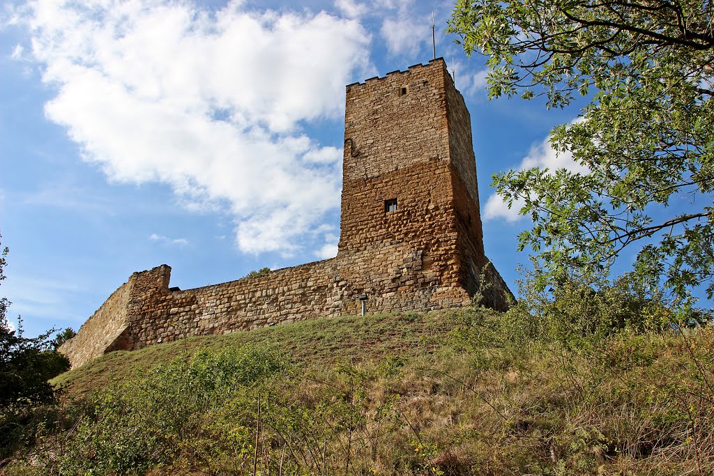 Drei Gleichen-Wandersleben Blick von Süden auf die Burg Gleichen by Contessa