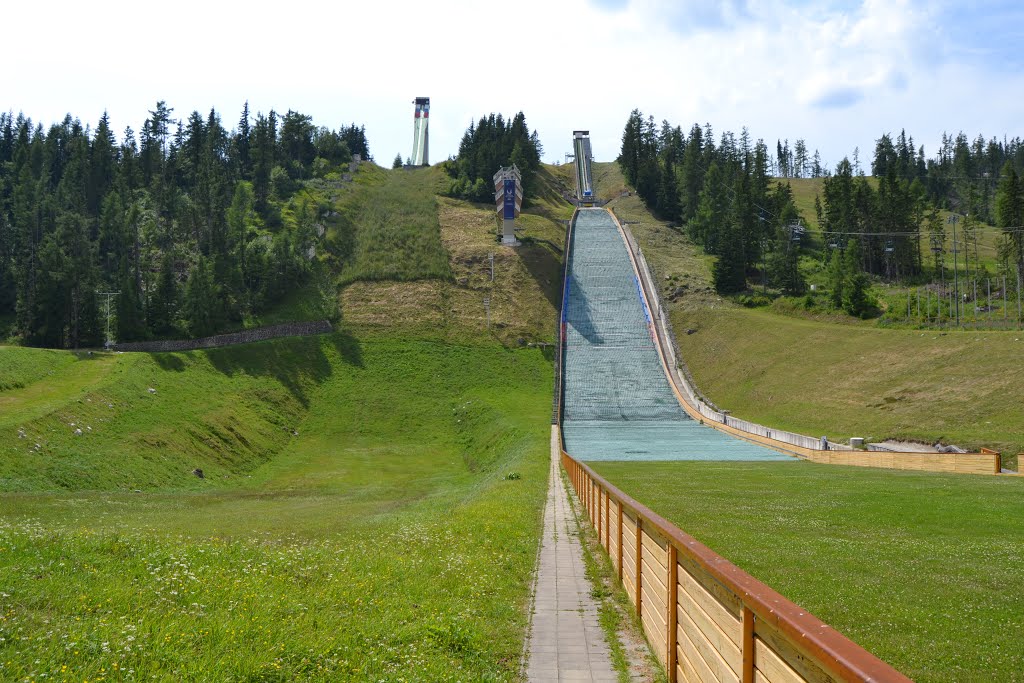 Vysoké Tatry, Slovakia by Lukáš Roman