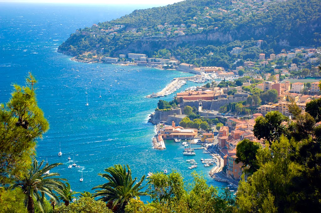 Villefranche-sur-Mer by Hans Christian David…