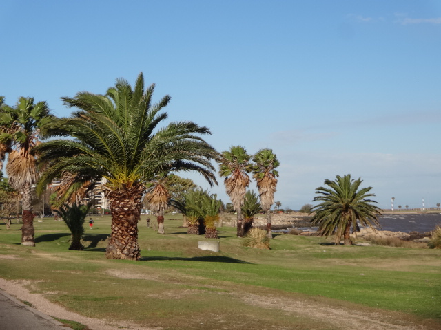 Punta Carretas - Montevideo - Uruguai by Elton Silveira