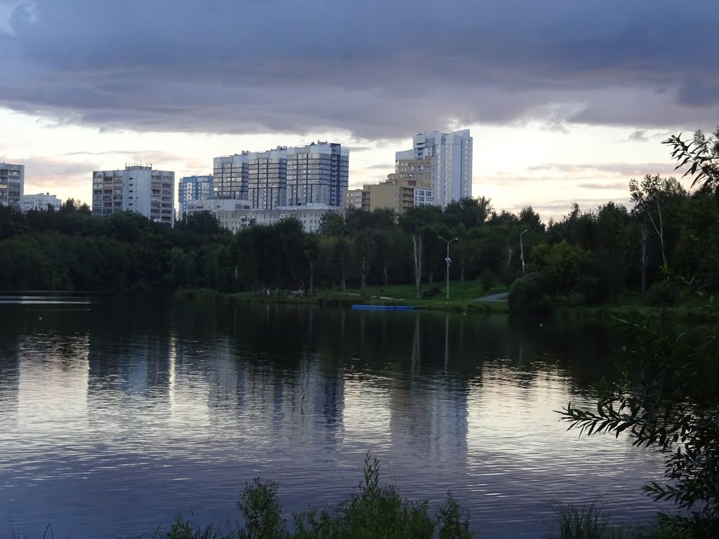 Zheleznodorozhnyy rayon, Yekaterinburg, Sverdlovskaya oblast', Russia by Kolokolchik M