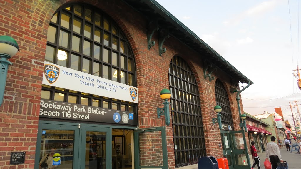 Rockaway Park Subway Station by Joe Stroppel